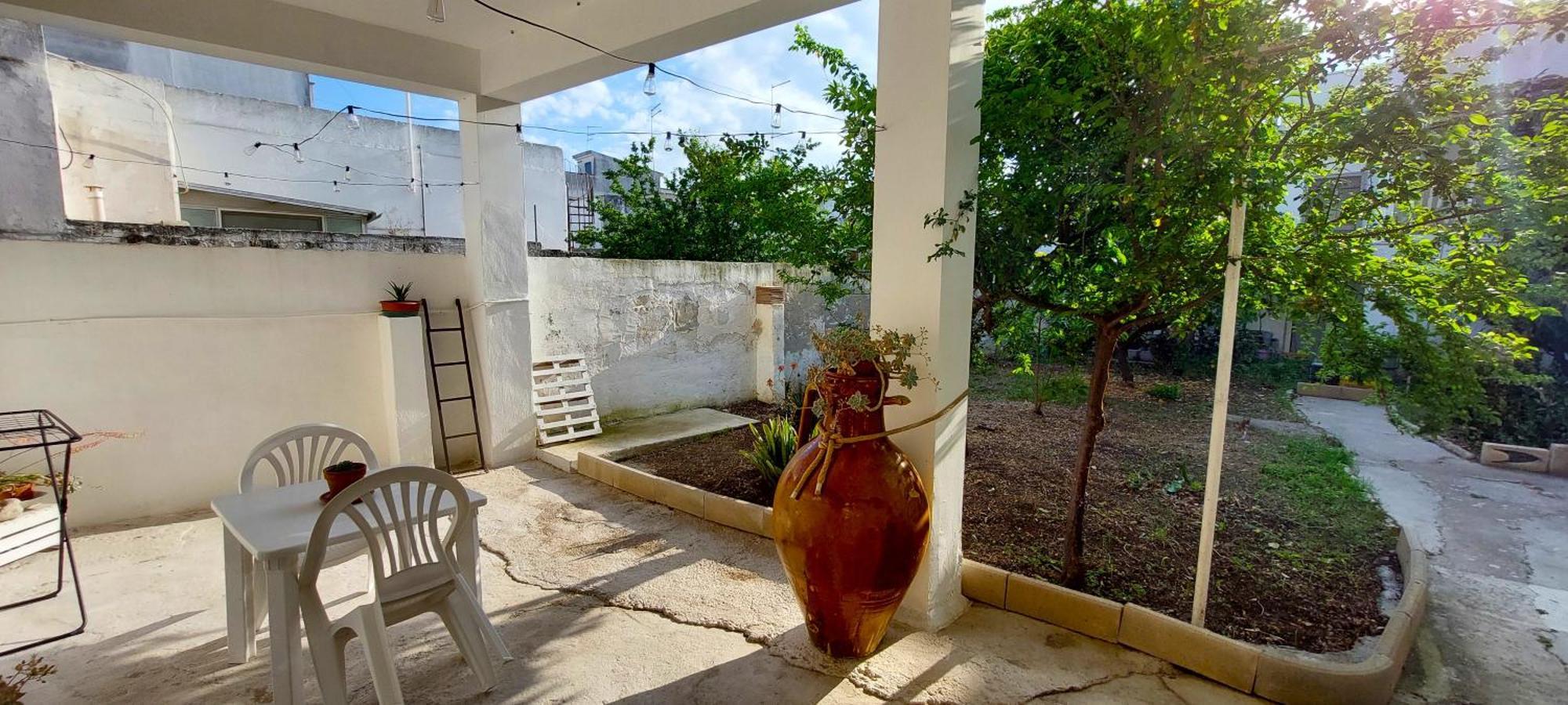 Jonia Appartamento Vacanze Vicino Al Mare Con Giardino Pulsano Eksteriør billede